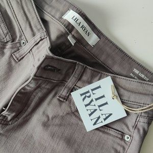 Lila Ryan Mid Rise Skinny Jean
